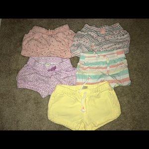 Lot of 5 toddler girls (2T) shorts